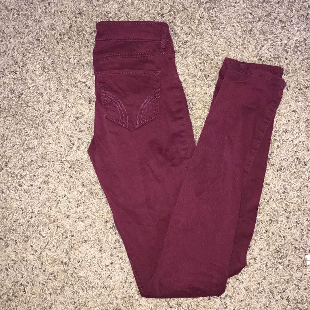 Hollister burgundy skinny jeggings size 00